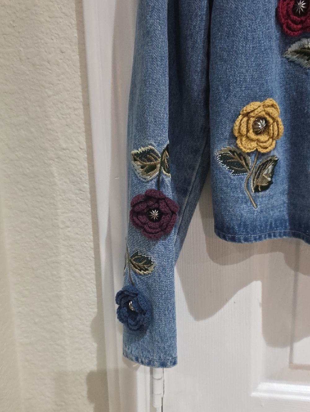 Christopher & Banks Y2k Blue Denim Embroidered Floral Jacket Size L - Picture 4 of 11
